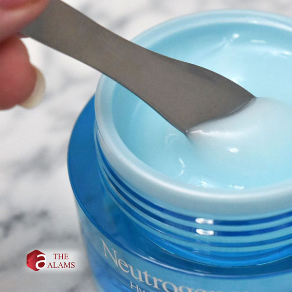 Neutrogena Hydro Boost Water Gel BEST For Oily Skin In Bangladesh